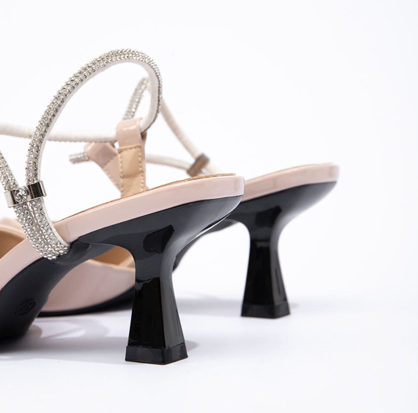 Bellavienne™ – Classic Closed-Toe Stiletto Heels